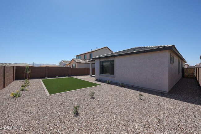 Building Photo - 25333 N 172nd Dr