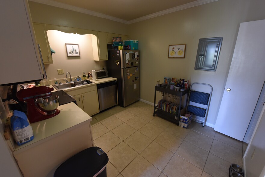 Building Photo - 55 Hanover Cir
