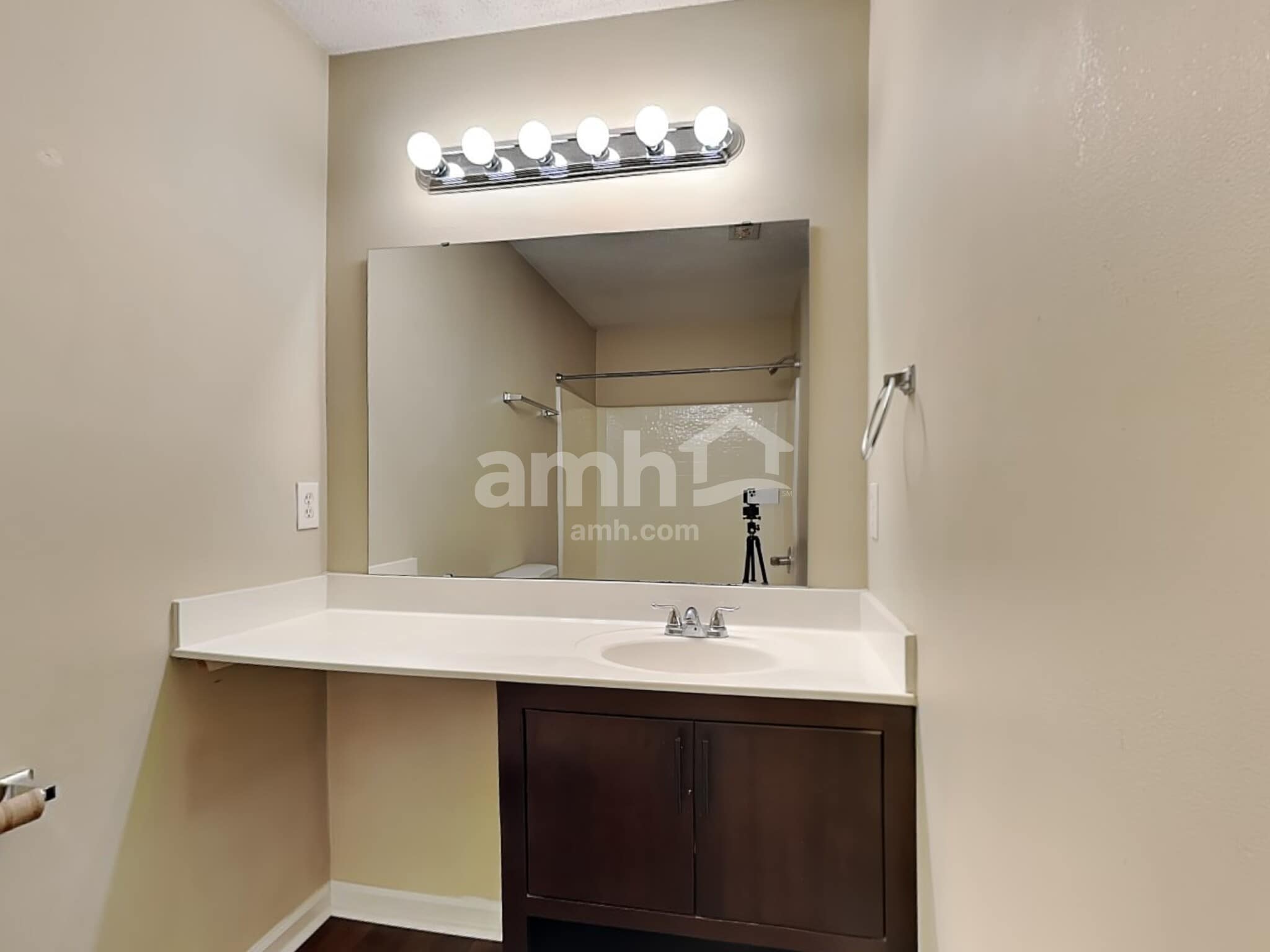 Building Photo - 3 Anson Ct