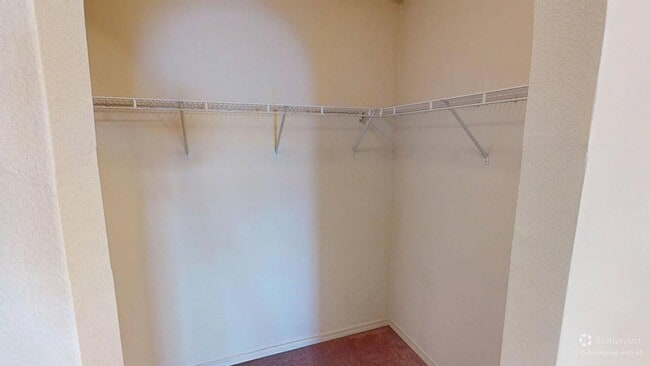 Building Photo - Centrally located 3 bed 3 bath home.