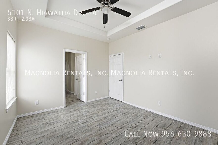 Building Photo - 5101 N Hiawatha Dr