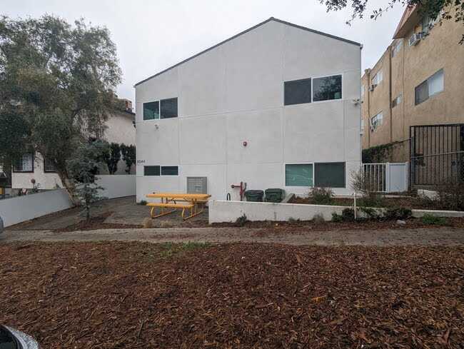 Building Photo - 6044 La Prada St