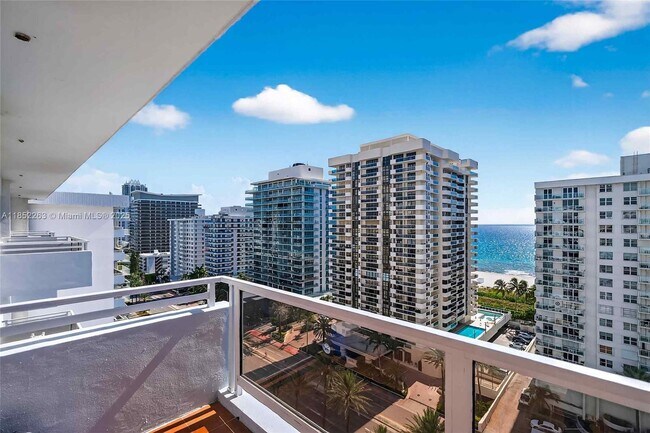 Building Photo - 5700 Collins Ave