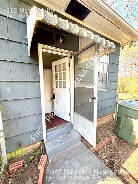 Building Photo - 313 McBrien Rd