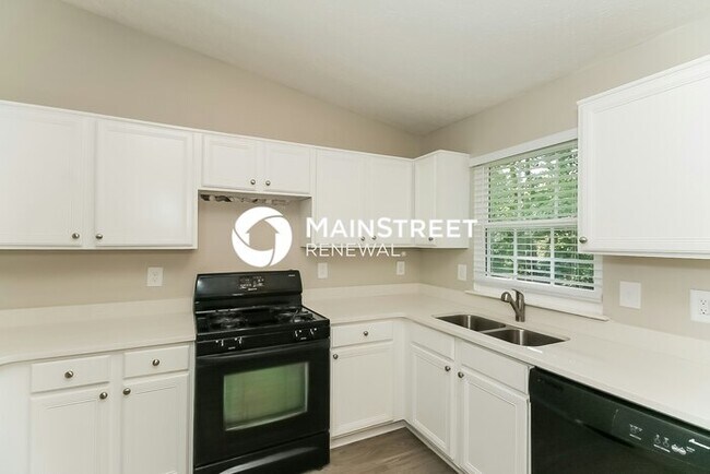 Building Photo - 3 Bedroom Pet-Friendly Home in Atlanta, GA...