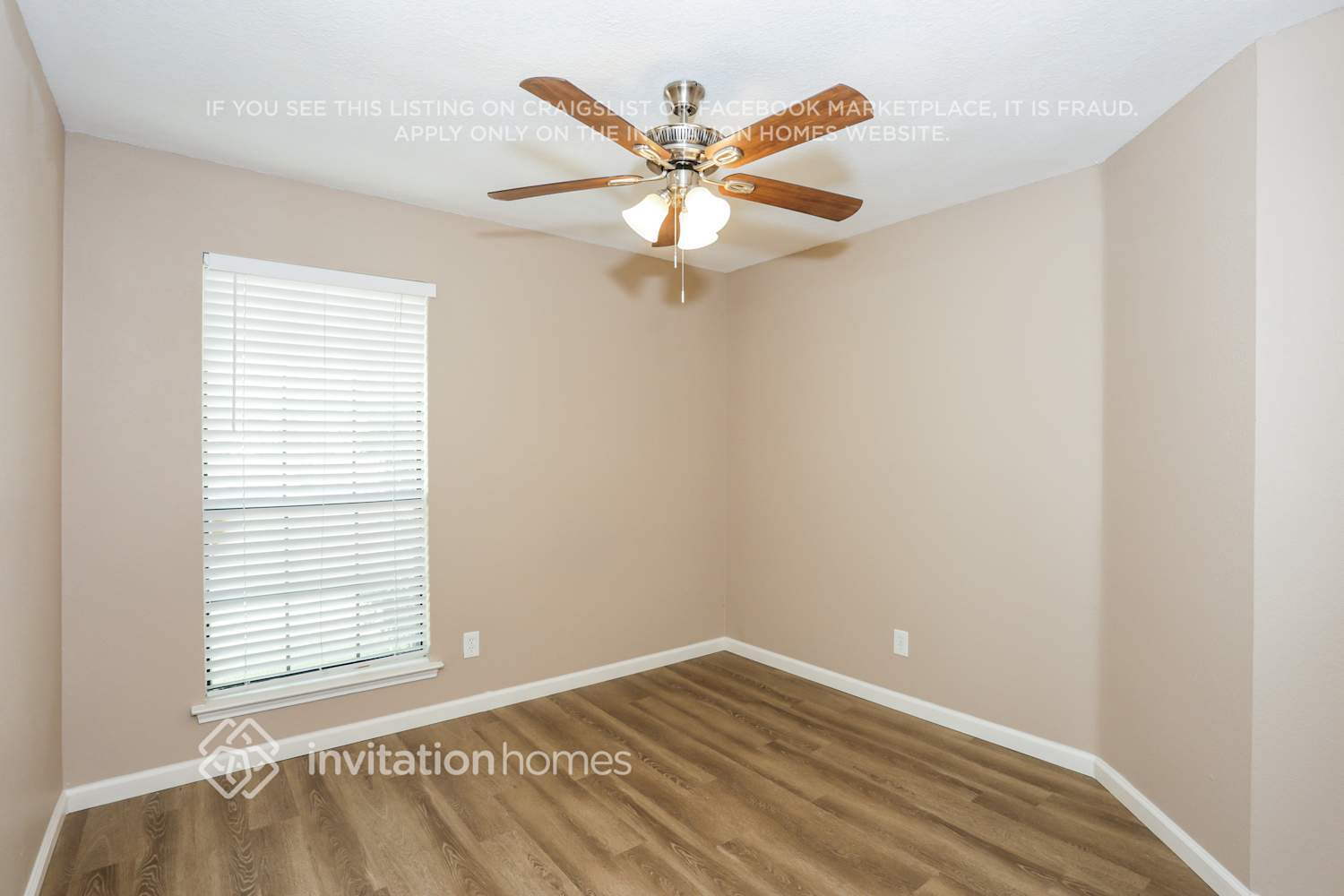 Building Photo - 526 Sims Dr