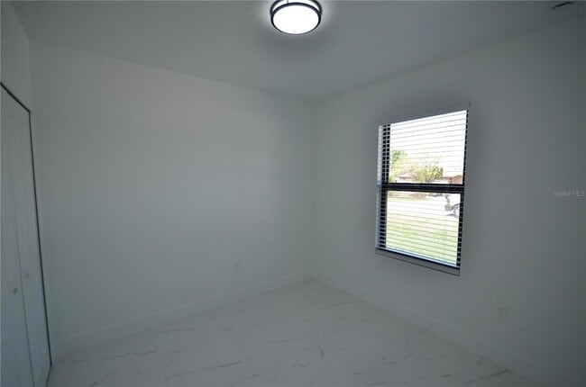 Building Photo - 2132 Barker Blvd