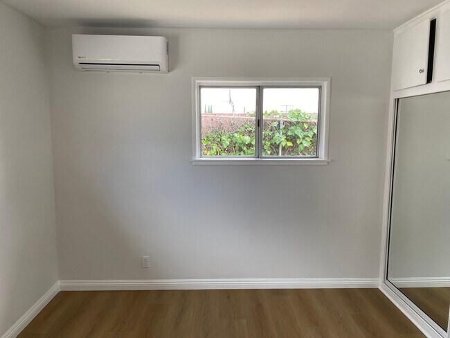Building Photo - 4466 W 64th St