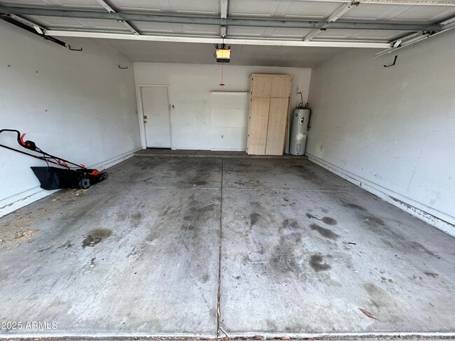 Building Photo - 1233 N Pebble Beach Dr