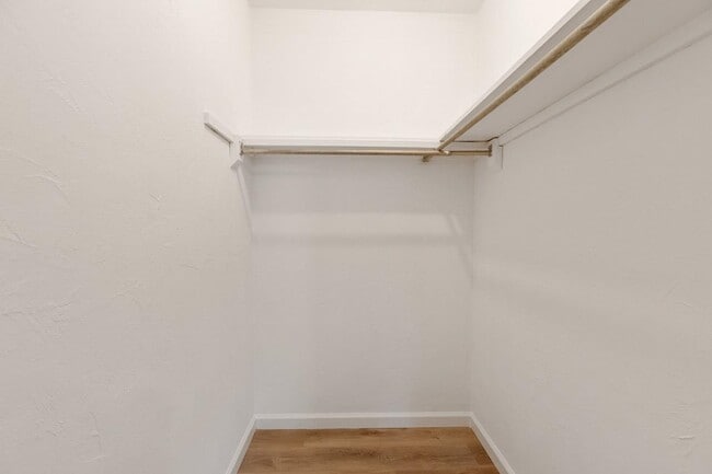 Building Photo - 1956 Nicklaus Dr