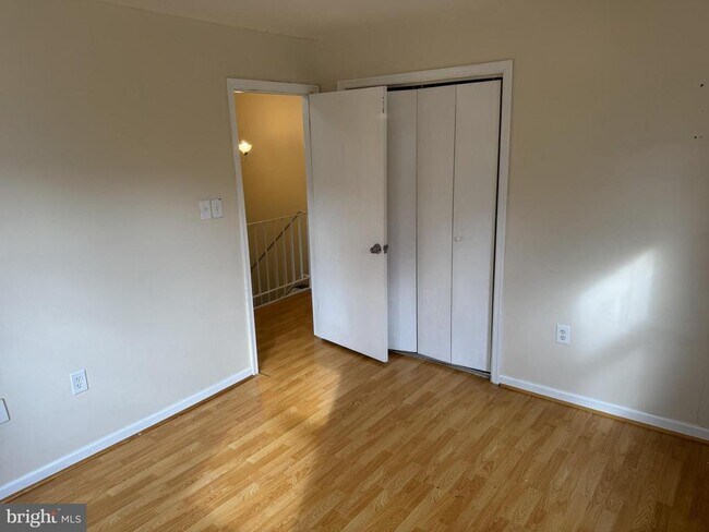 Building Photo - 540 Peacock Dr