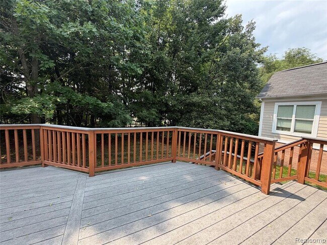 Building Photo - 29377 Whistler Dr