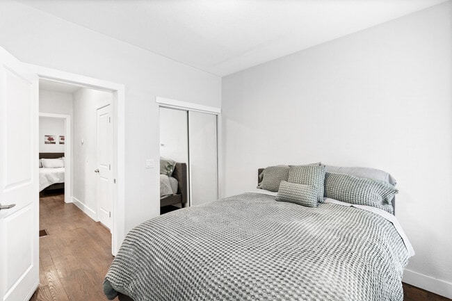 Building Photo - 4411 Logan St