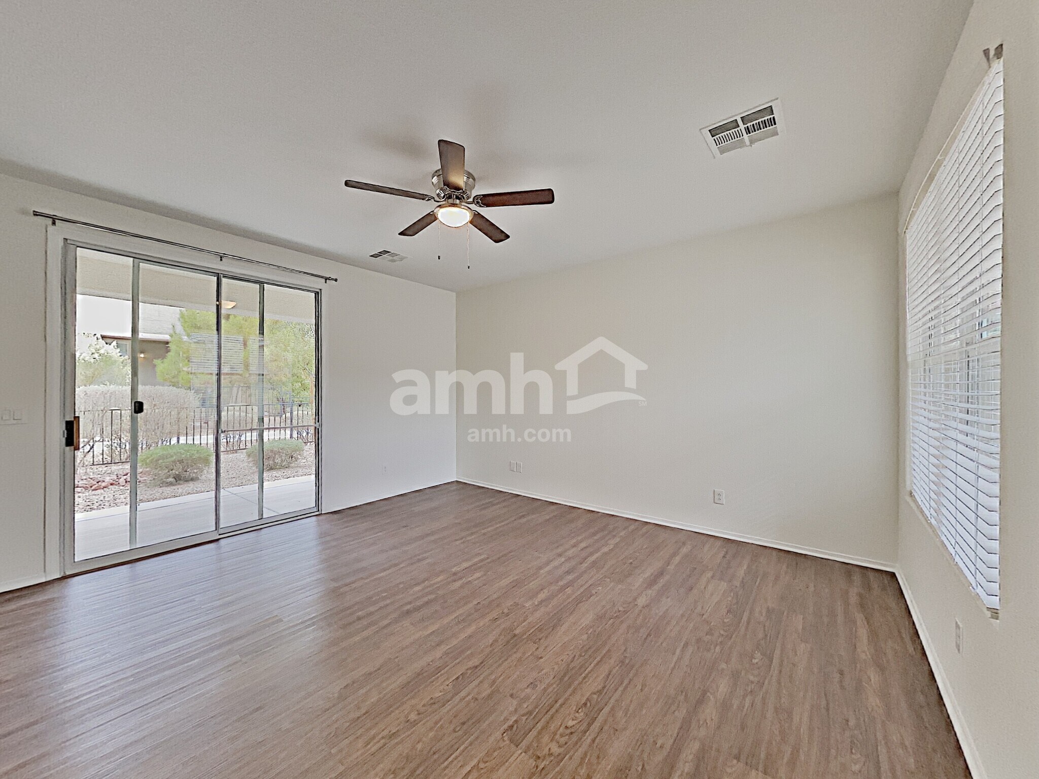 Building Photo - 8834 Salvestrin Point Ave