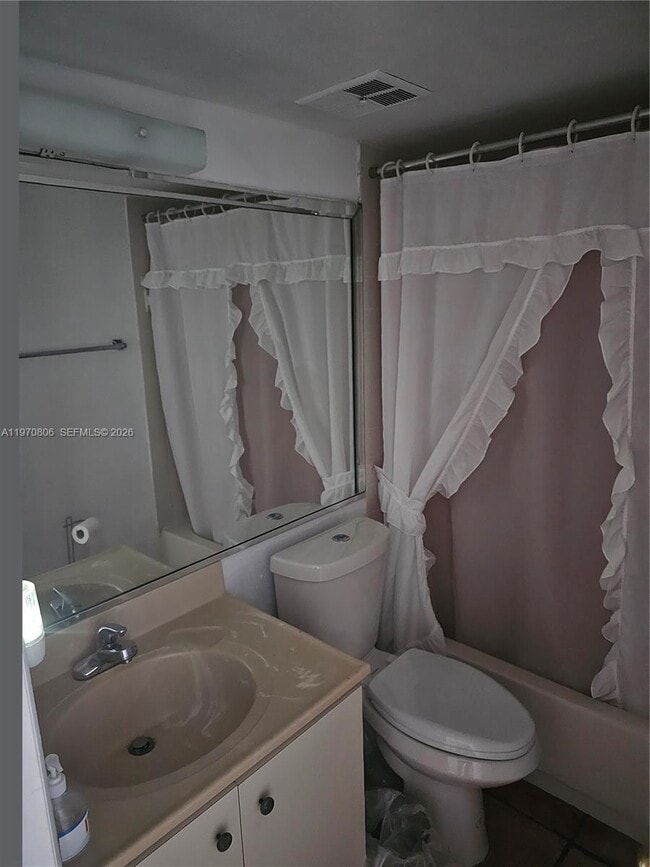 Building Photo - 11925 NE 2nd Ave