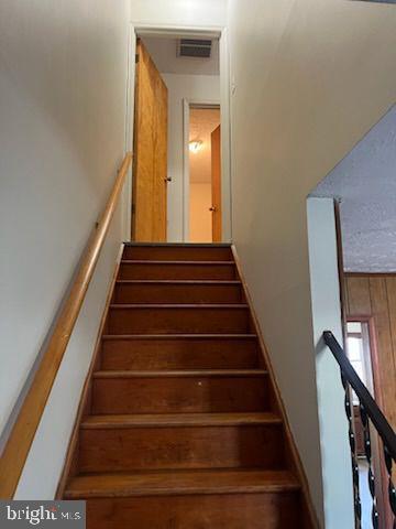 Building Photo - 1111 Allen Dr
