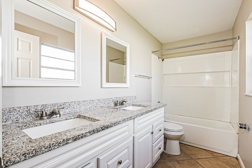 Building Photo - 8726 Gopher Ln