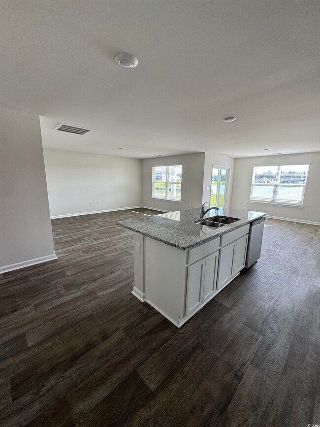 Building Photo - 403 Acosta Cir