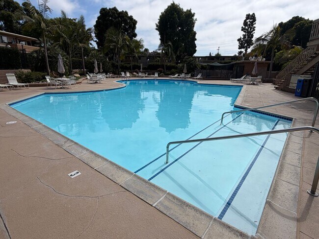 Building Photo - Fully Furnished Condo in the Heart of San Diego | 2 Parking Spaces, In-Unit Laundry, & Luxury Ame...