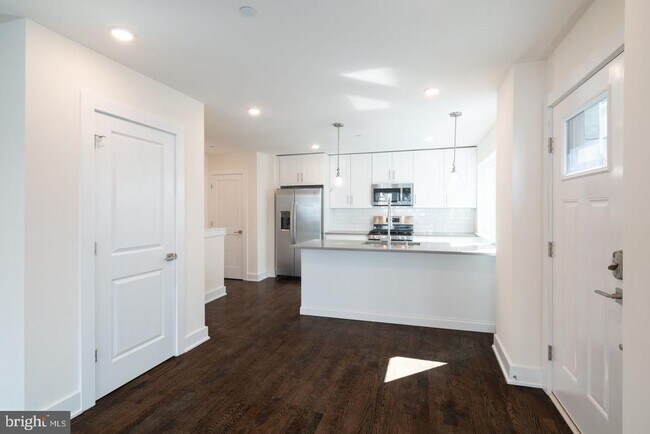 Building Photo - 1429 Germantown Ave