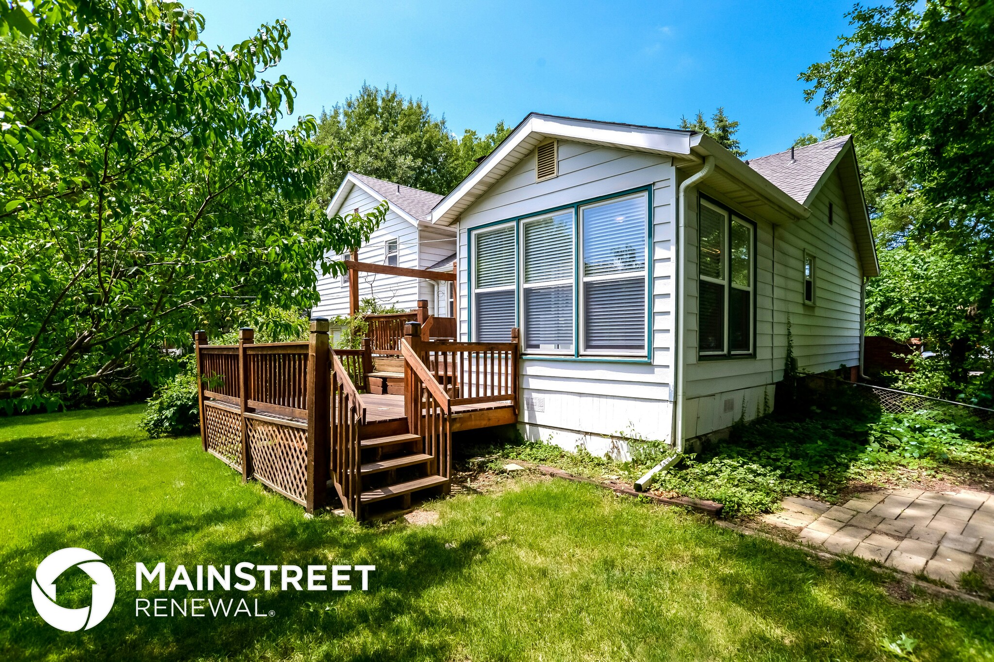 Building Photo - 13131 W 100th St