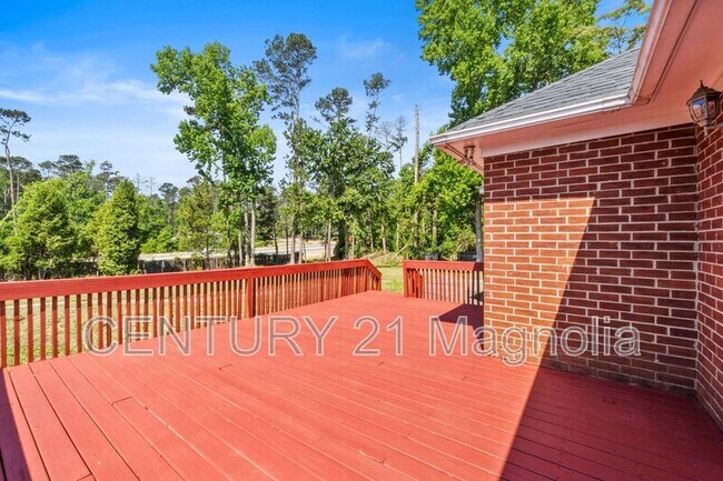 Building Photo - 928 Hunting Horn Wy