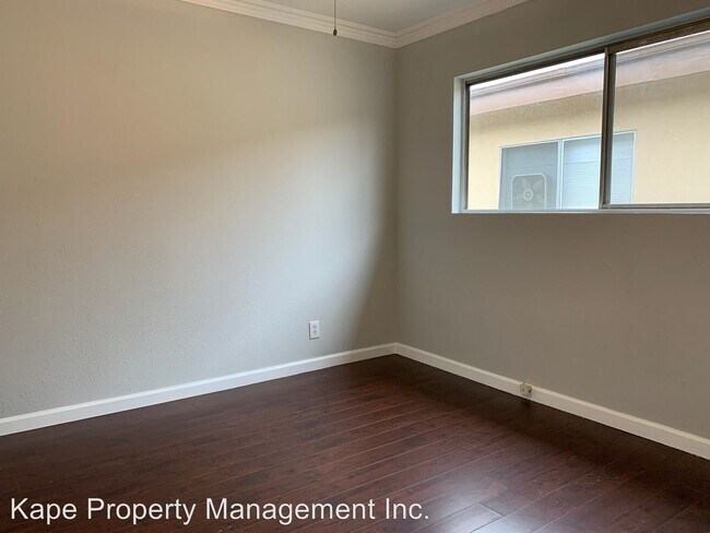 Building Photo - 2042 S Corning St