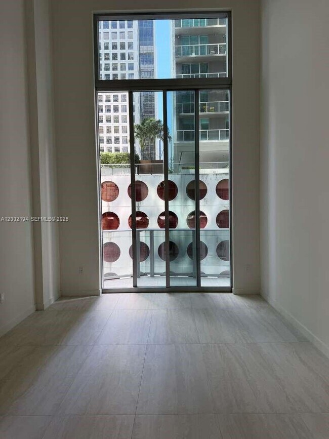 Building Photo - 77 SE 5th St