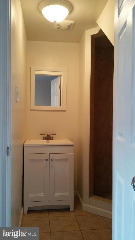 Building Photo - 6101 Limekiln Pike