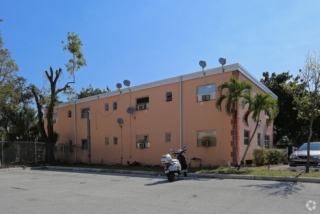Building Photo - Zen Garden