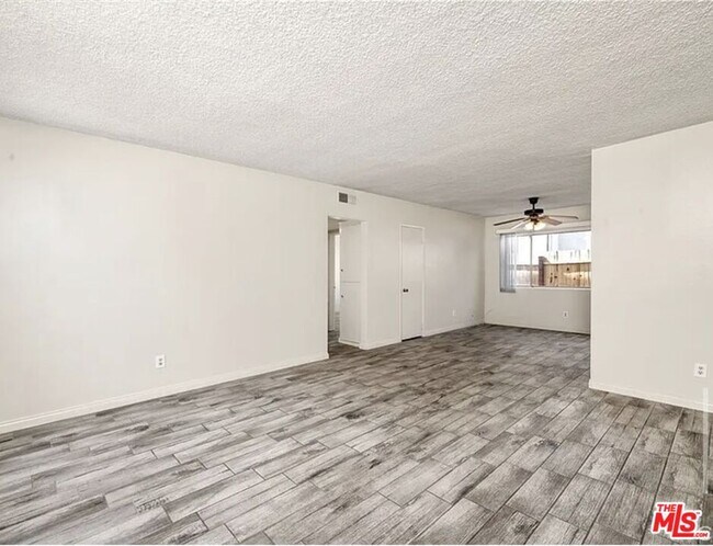 Building Photo - 1601 Torrance Blvd