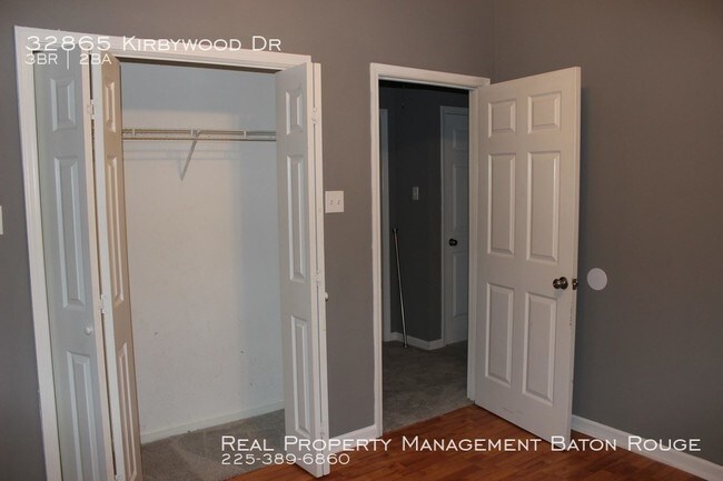 Building Photo - Beautiful Updated Home in Fenwood Estates