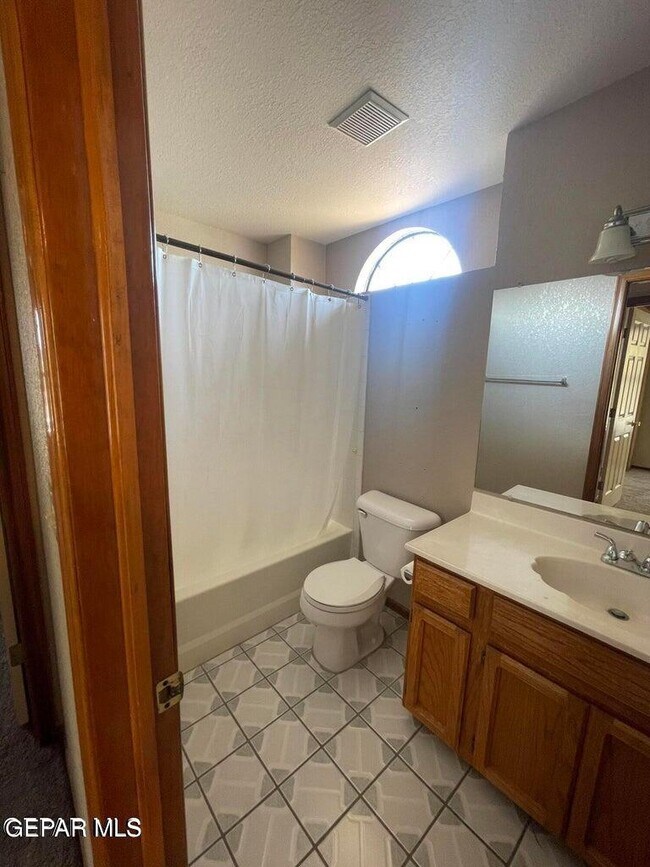 Building Photo - 808 Merriman Dr