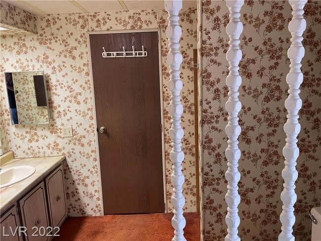 Building Photo - 1402 Coronado Dr