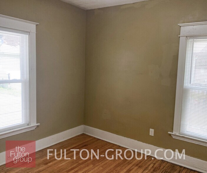 Building Photo - 815 Baldwin St SE