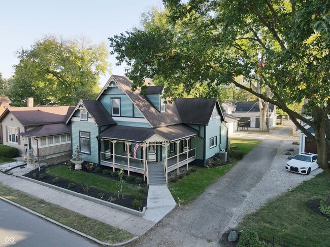 Building Photo - 1383 Cherry St