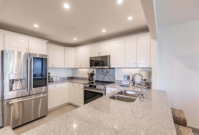 Building Photo - 1125 W Peppertree Dr