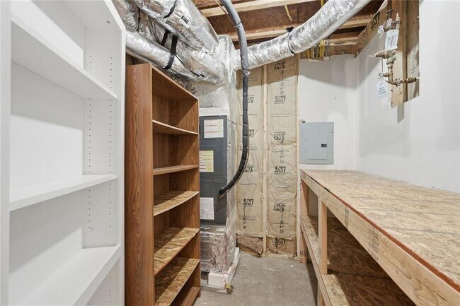 Building Photo - 770 Glastonbury Ct