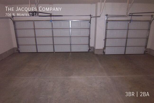 Building Photo - 706 N Montego St