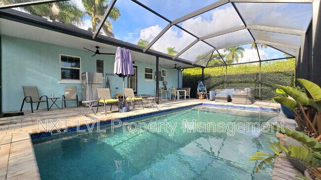 Building Photo - 509 W Olympia Ave