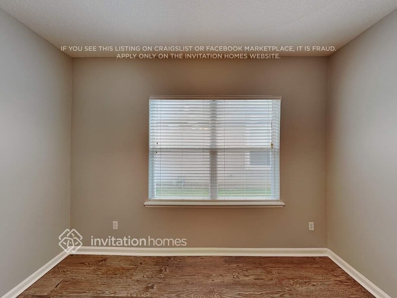 Building Photo - 14809 Falling Waters Dr