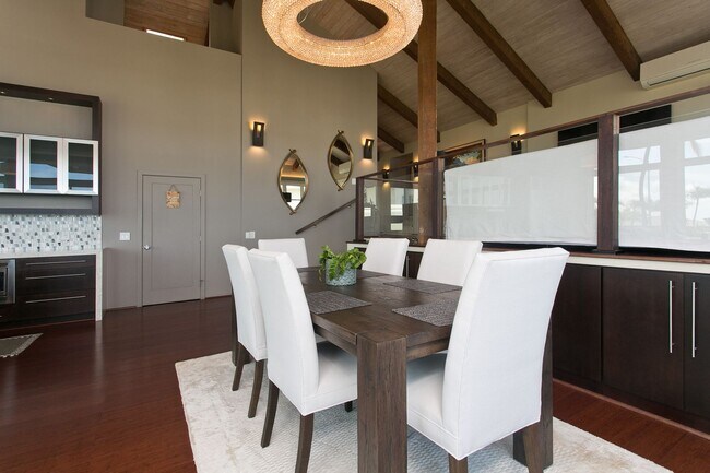 Building Photo - Elegant Oceanview Residence in Prestigious Hawaii Loa Ridge – 3 Bed / 3 Bath