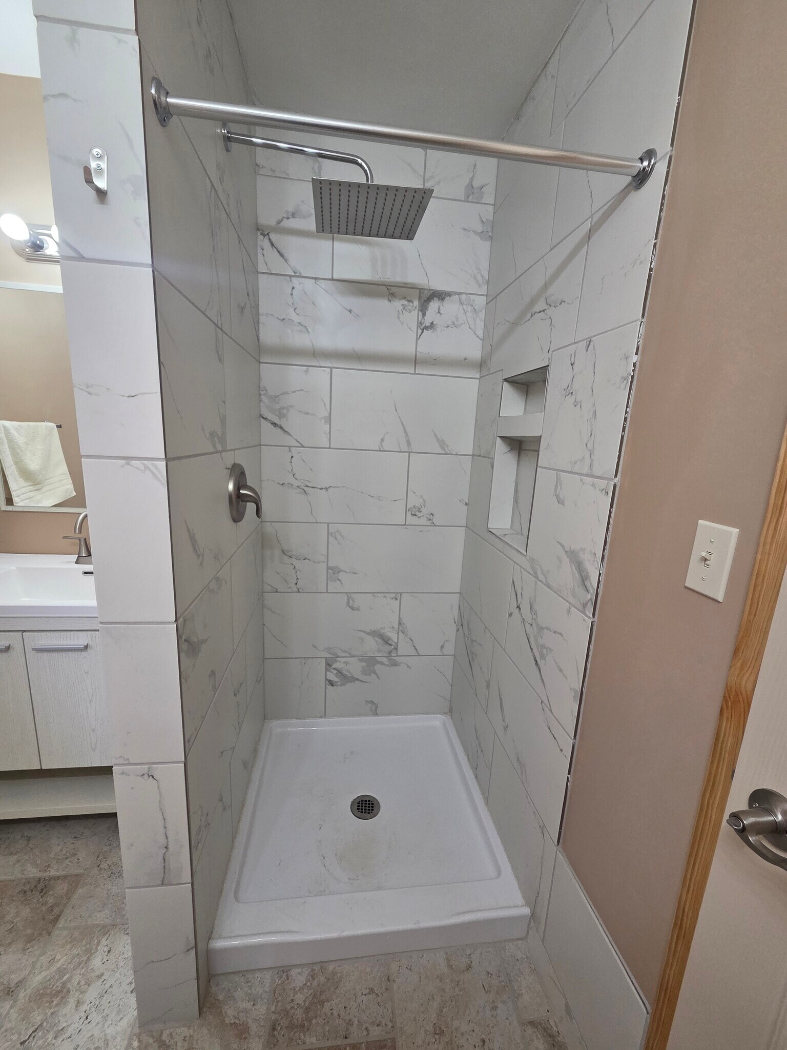 Building Photo - 414 Perrin St