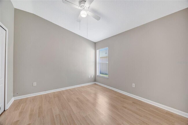 Building Photo - 30435 Annadale Dr