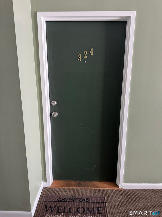 Building Photo - 175 Mill Pond Rd