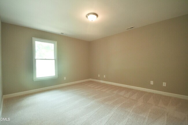 Building Photo - 3516 Casine Ct