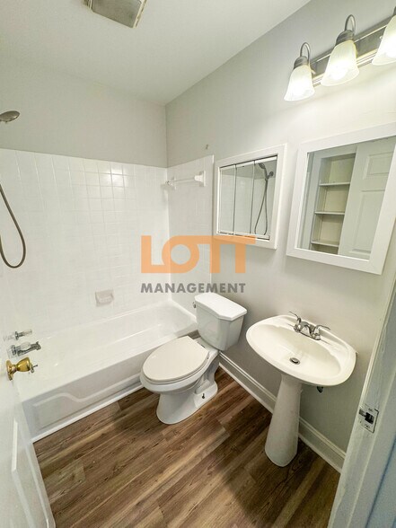 Building Photo - 110 Durham St