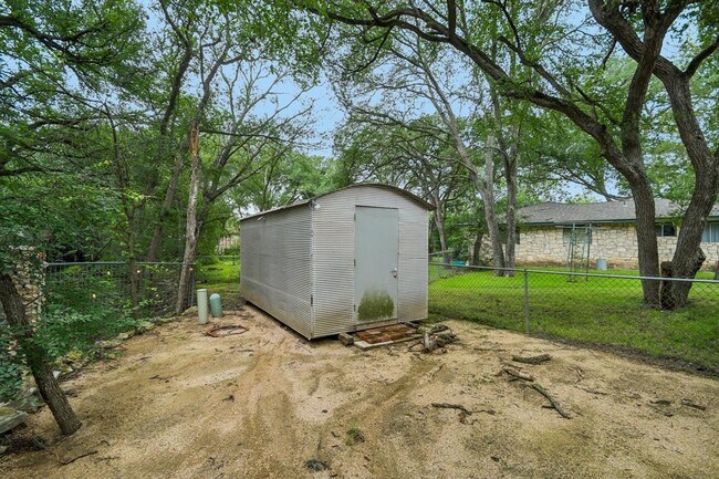 Building Photo - 5409 Hunters Glen
