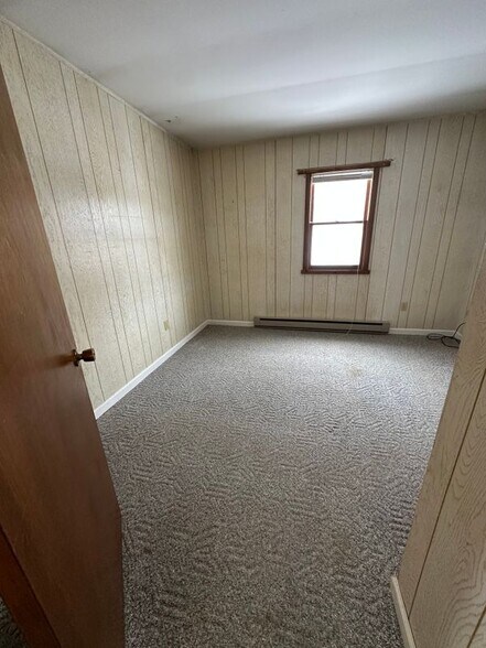 Building Photo - 118 Central Ave