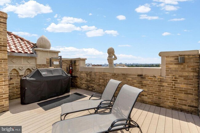 Building Photo - 2101 Connecticut Ave NW